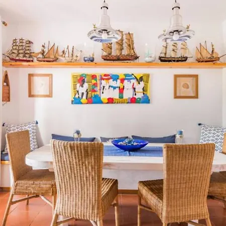 Begur-sa Tuna-costa Brava-rent House With Pool Habitación en casa particular Begur